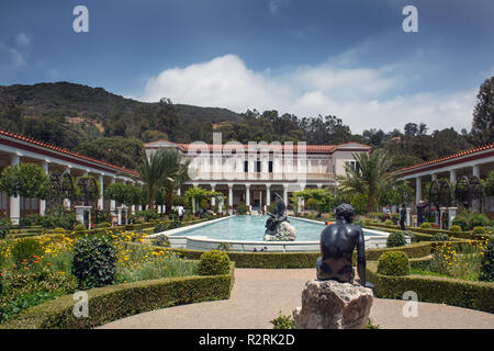 LOS ANGELES, Stati Uniti d'America - 25 Maggio: il famoso Getty Villa Maggio 25, 2009 a Los Angeles. Il design del Getty Villa è stato ispirato da antiche blueprint di Foto Stock