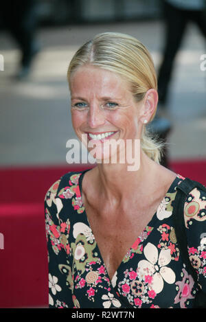 ULRIKA JONSSON LA GUERRA DEI MONDI PERMIERE Odeon Leicester Square Londra Inghilterra 19 Giugno 2005 Foto Stock