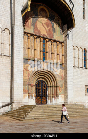 1479 Cattedrale dell Assunzione del Cremlino, noto anche come Cattedrale della Dormizione a Mosca, Russia. Architetto - Aristotele Fioravanti. Foto Stock