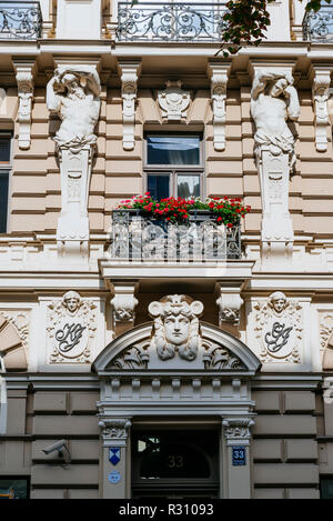 Architettura Art nouveau a Riga - Elizabetes iela 33 - casa vivente di Mikhail Eisenstein costruito nel 1904. Riga, Lettonia, Paesi baltici, Europa. Foto Stock