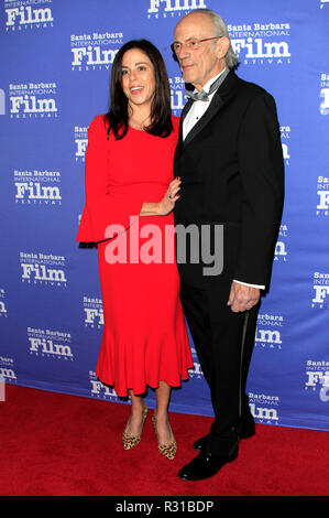 Christopher Lloyd e sua moglie Jane Walker legno frequentando il XXXIV annuale di Santa Barbara International Film Festival's Kirk Douglas Award in onore di Hugh Jackman al Ritz-Carlton Bacara su Novembre 19, 2018 di Goleta, California. Foto Stock