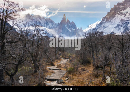 Cerro Torre mountain al parco nazionale Los Glaciares in Argentina Foto Stock