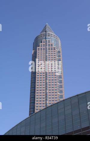 Messeturm a Francoforte Foto Stock