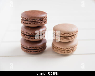 Macarons al cioccolato Foto Stock