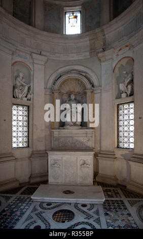 Rom, Roma, San Pietro in Montorio, Tempietto von Bramante im Hof des Franziskanerklosters, Innenraum Foto Stock