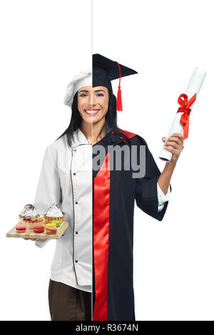 Ragazza in due occupazioni del pasticcere e laureato isolati su sfondo bianco. Studente laureato che indossa mantello e diploma di contenimento e pasticceria in uniforme tenendo dessert sul vassoio. Foto Stock