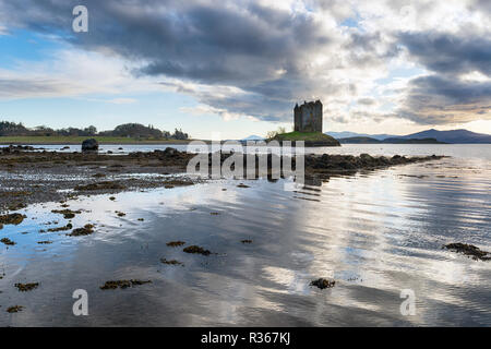 Castle Stalker a Appin nelle Highlands della Scozia Foto Stock