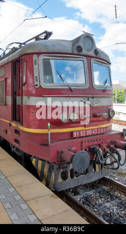 SOFIA, BULGARIA - 16 settembre 2018: stazione ferroviaria centrale nella città di Sofia, Bulgaria Foto Stock