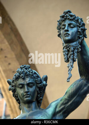 Firenze - Perseus tenendo la testa di Medusa del Cellini Foto Stock