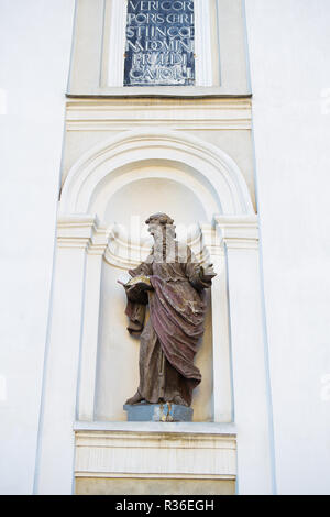 Quartiere della vecchia chiesa di Lutsk, Ucraina. Foto Stock