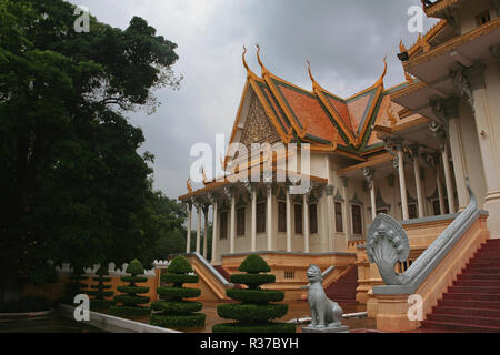 Il Trono Hall (Preah Timeang Tevea Vinicchay), Palazzo Reale di Phnom Penh, Cambogia Foto Stock