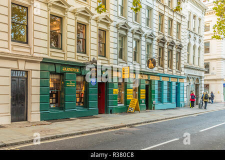 Una tipica vista in Londra Foto Stock