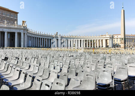 Città del Vaticano, Roma, Italia - 24 Giugno 2017 : una vista fantastica della Basilica di San Pietro e Piazza San Pietro e la Città del Vaticano, Roma, Italia Foto Stock