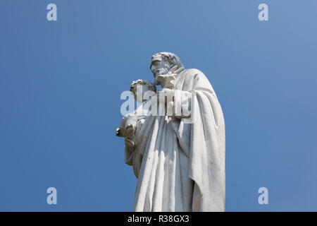 Statua di San Giuseppe con il suo Figlio Gesù Foto Stock