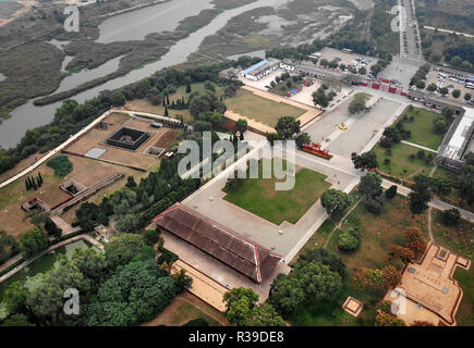 Pechino, Cina. Xiv oct, 2018. Foto aeree prese dal 14 ottobre, 2018 mostra il sito Yinxu in Anyang, centrale cinese della Provincia di Henan. Credito: Li Un/Xinhua/Alamy Live News Foto Stock