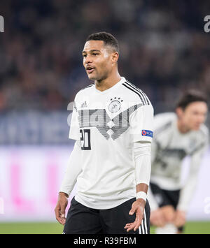 Gelsenkirchen, Deutschland. Xix Nov, 2018. Serge GNABRY (GER) calcio Laenderspiel, nazioni League, Germania (GER) - Paesi Bassi (NED) 2, 2, 19/11/2018 a Gelsenkirchen/Germania. | Utilizzo di credito in tutto il mondo: dpa/Alamy Live News Foto Stock
