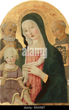 Madonna con Bambino e San Gerolamo e San Bernardino da Siena. Data: c. 1480/1485. Dimensioni: complessivo: 70,3 x 50 cm (27 11/16 x 19 11/16 in.). Medium: tempera su pannello. Museo: National Gallery of Art di Washington DC. Autore: BENVENUTO DI GIOVANNI. Foto Stock