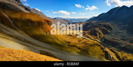 Panorama, Albula Pass, paesaggio di montagna, Canton Grigioni, Svizzera Foto Stock