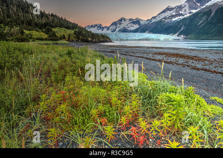 Sunrise, Harriman fiordo, Chugach Mountains, Chugach National Forest, Prince William Sound, Alaska Foto Stock