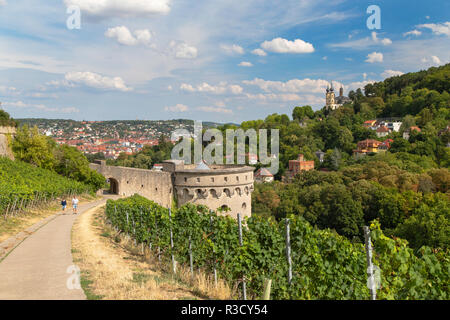 Pareti della Fortezza di Marienberg Wallfahrtskirche e Cappella di Wurzburg, Baviera, Germania Foto Stock