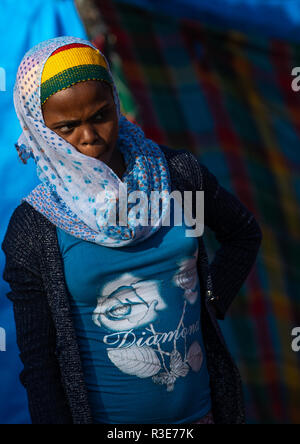 Oromo ragazza adolescente, Amhara Region, Senbete, Etiopia Foto Stock