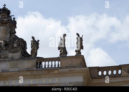 Architettura antica nella ex Berlino Est, Germania Foto Stock