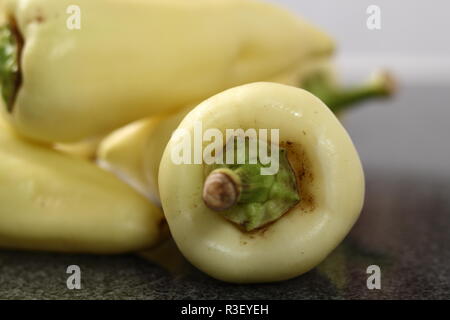 Bianco peperoncini jalapeno Foto Stock