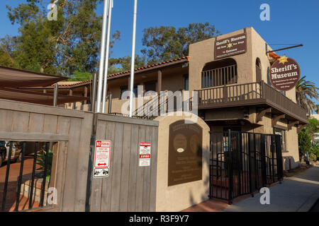 Tombe nel cimitero di El Campo Santo, centro storico, San Diego, California, Stati Uniti. Foto Stock