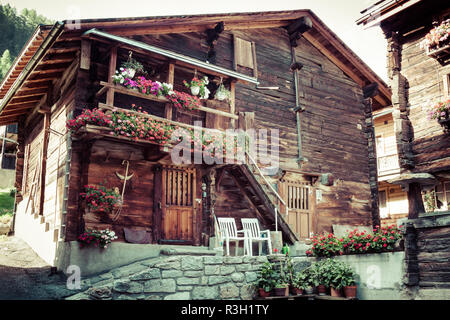 Case di legno in fiesch - Svizzera Foto Stock