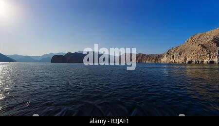 Paesaggio del fiordo di Khor Fakkan Foto Stock