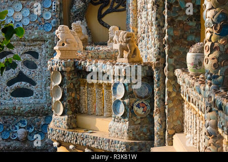 Casa di porcellana (noto anche come la Cina casa), con porcellane cementati e incollato sull'edificio, Tianjin, Cina Foto Stock