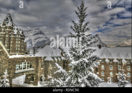 Fairmont Banff Springs Hotel vicino alla città di Banff, Canadian Rockies, Alberta, Canada Foto Stock