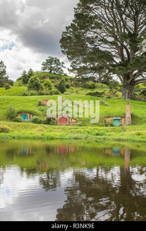 Nuova Zelanda, Isola del nord, Matamata. Hobbit sul set del film, Hobbit house Foto Stock