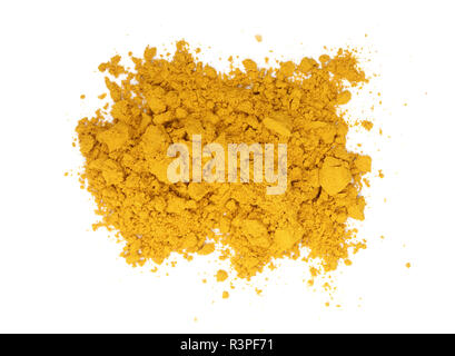Curcuma o curcuma in polvere palo isolata su sfondo bianco, vista dall'alto Foto Stock