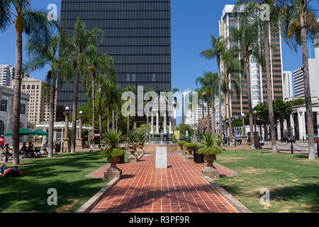 Horton Plaza Park il Gaslamp Quarter, San Diego, California, Stati Uniti, Foto Stock