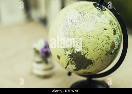 Piano del mondo vintage, ideale per la pianificazione di viaggi e avventure. Foto Stock