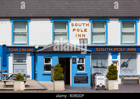L'Irlanda, nella contea di Kerry, la penisola di Dingle, Annascaul, Polo Sud Inn, ex pub di proprietà di Arctic Explorer Tom Crean Foto Stock