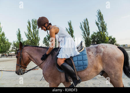 La donna a cavallo Foto Stock