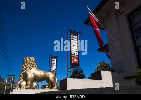 L'Irlanda, nella contea di Cork, Cobh, indicazioni per il Titanic Cobh Foto Stock