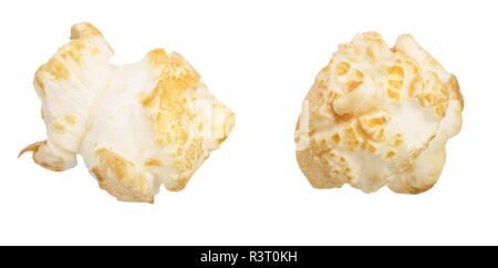 Il Popcorn isolato su sfondo bianco con tracciato di ritaglio Foto Stock