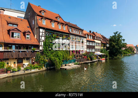 In Germania, in Baviera, Alta Franconia, Bamberg, vista di Little Venice, fiume Regnitz Foto Stock