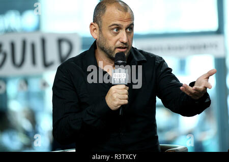 NEW YORK, NY - Settembre 08: Costruire presenta Shaul Schwarz discutendo "Trofeo' a costruire Studio su settembre 8, 2017 a New York City. (Foto di Steve Mack/S.D. Mack foto) Foto Stock