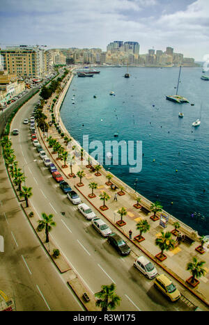 Lungomare maltese Foto Stock