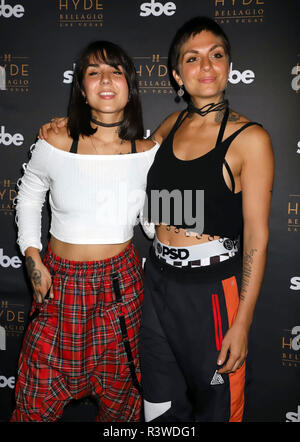 Krewella fanno il loro debutto nel corso di un' industria martedi' bash con una elevata potenza impostata a Hyde Bellagio offre: Krewella, Yasmine Yousaf, Jahan Yousaf dove: Las Vegas, Nevada, Stati Uniti quando: 23 Ott 2018 Credit: DJDM/WENN.com Foto Stock