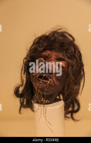 Shrunken Heads sul display, Museo dell'uomo, il Balboa Park, San Diego, California, Stati Uniti d'America Foto Stock