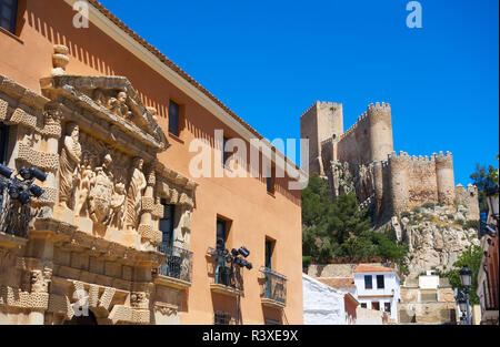 Almansa La Asuncion chiesa in Albacete della Spagna a Castiglia La Mancha provincia Foto Stock