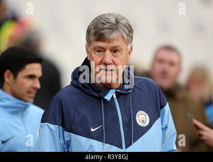 Lo stadio di Londra, Londra, Regno Unito. 24 Novembre, 2018. EPL Premier League Football, West Ham United contro Manchester City e il Manchester City assistant manager Brian Kidd Credito: Azione Sport Plus/Alamy Live News Foto Stock