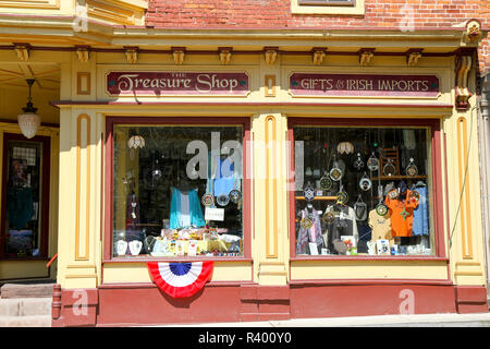 Negozio nel vecchio Mauch Chunk Historic District, Jim Thorpe, Pennsylvania, Stati Uniti d'America Foto Stock