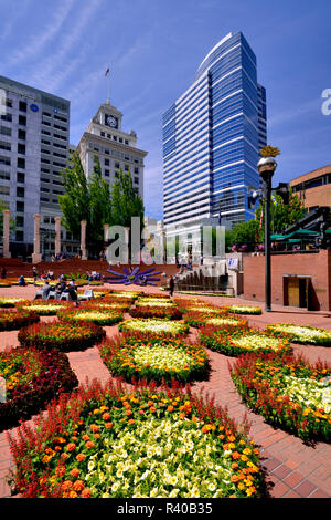 Stati Uniti d'America, Oregon, Portland. Festival dei Fiori in Pioneer Square. Credito come: Steve Terrill Jaynes / Galleria / DanitaDelimont.com Foto Stock