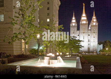 Stati Uniti d'America, Utah, Salt Lake City. Temple Square e il Tempio mormone. Foto Stock